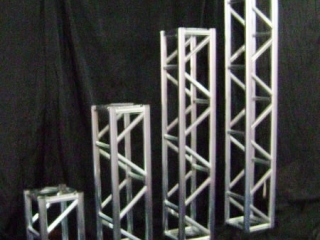 Torre treliçada AL 30x30